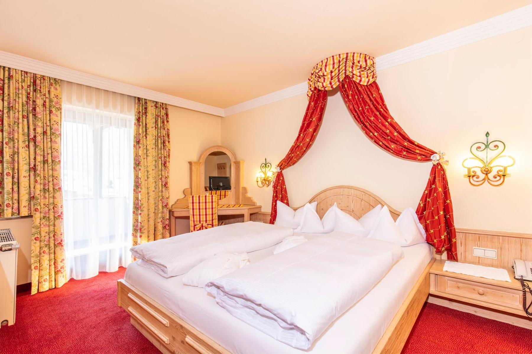 Hotel Serles Mieders Exterior photo